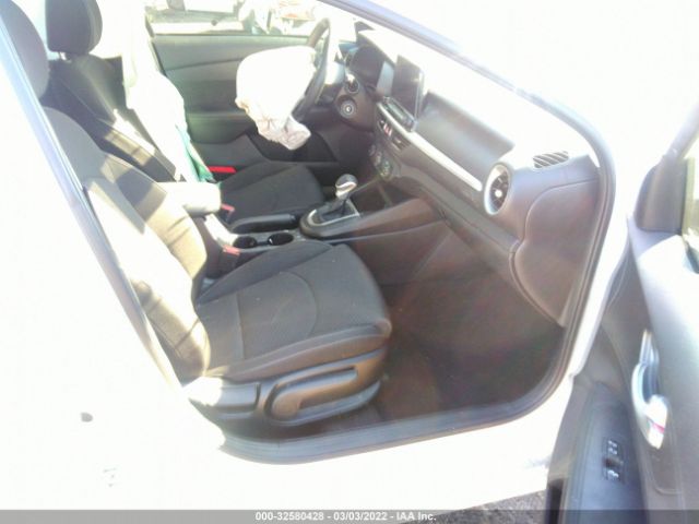 Photo 4 VIN: 3KPF24AD8ME266621 - KIA FORTE 