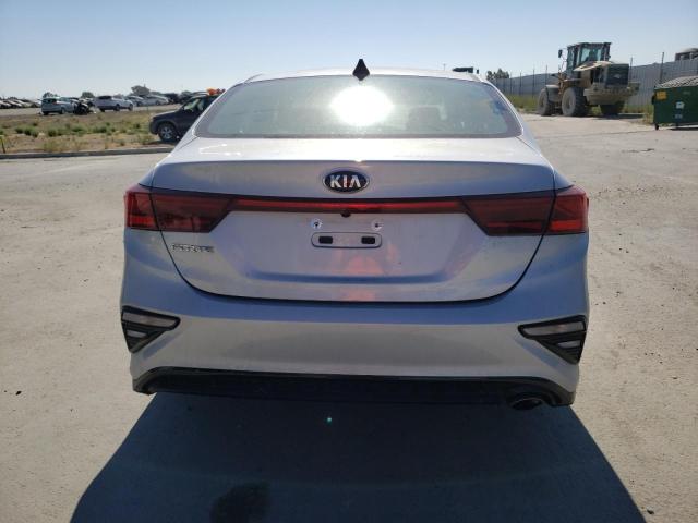 Photo 5 VIN: 3KPF24AD8ME272127 - KIA FORTE FE 