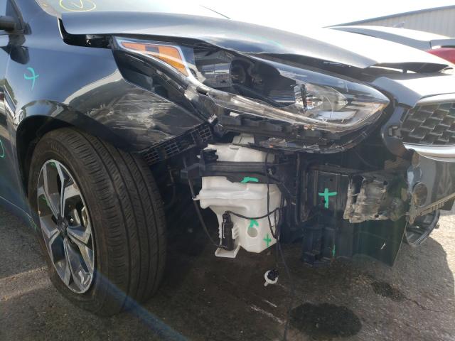 Photo 8 VIN: 3KPF24AD8ME273407 - KIA FORTE FE 