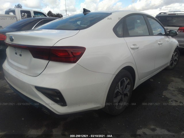 Photo 3 VIN: 3KPF24AD8ME289428 - KIA FORTE 