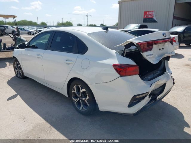 Photo 2 VIN: 3KPF24AD8ME290868 - KIA FORTE 