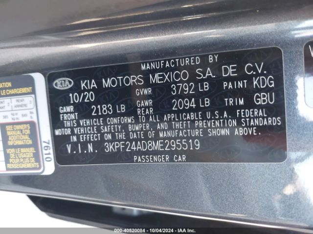 Photo 8 VIN: 3KPF24AD8ME295519 - KIA FORTE 