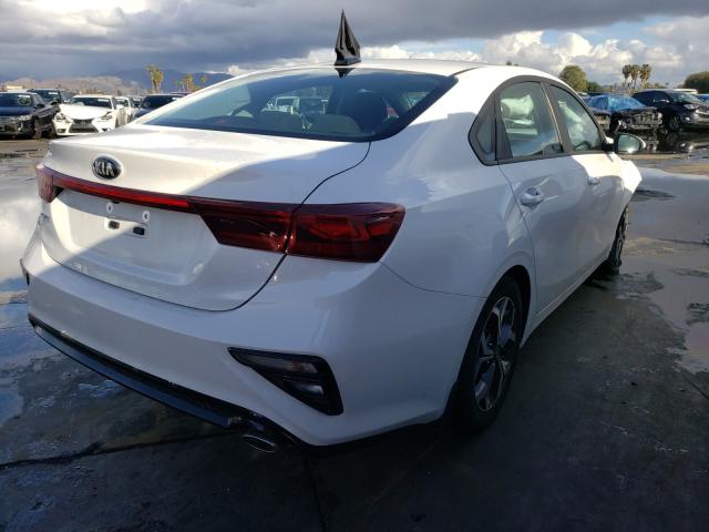 Photo 3 VIN: 3KPF24AD8ME330284 - KIA FORTE FE 