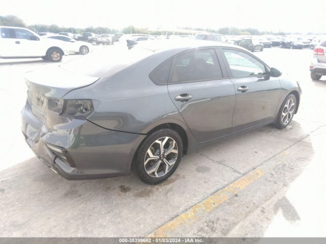 Photo 3 VIN: 3KPF24AD8ME341043 - KIA FORTE 