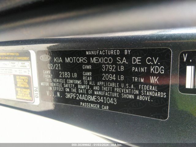 Photo 8 VIN: 3KPF24AD8ME341043 - KIA FORTE 