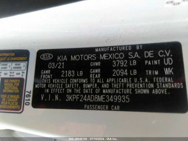 Photo 8 VIN: 3KPF24AD8ME349935 - KIA FORTE 