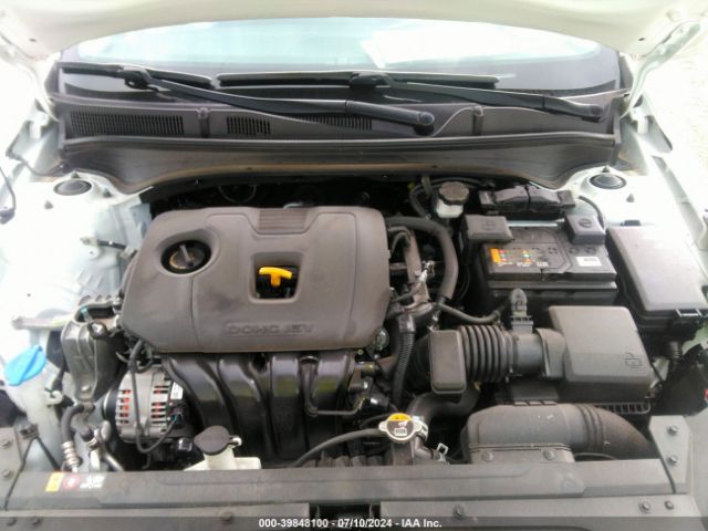 Photo 9 VIN: 3KPF24AD8ME349935 - KIA FORTE 