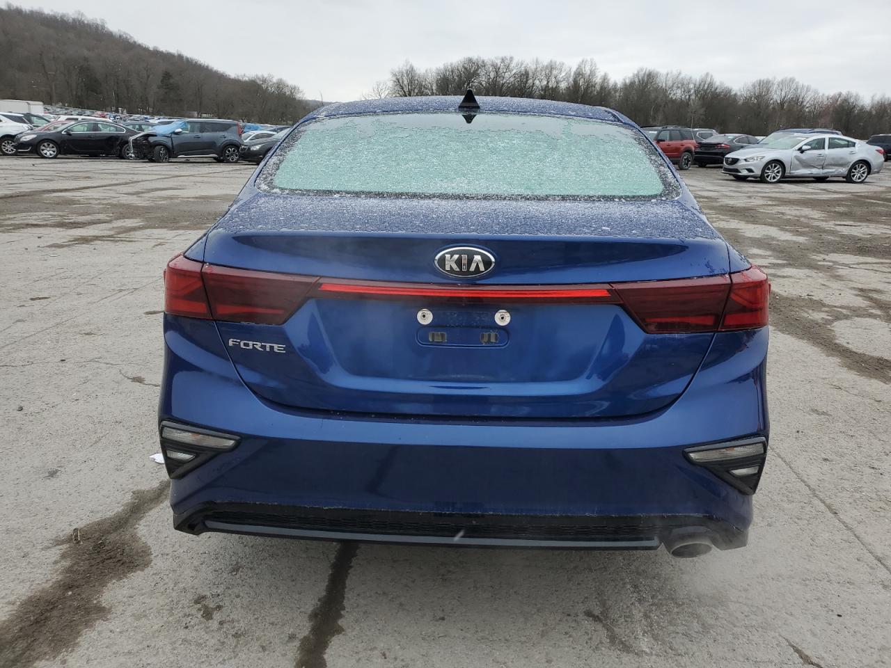 Photo 5 VIN: 3KPF24AD8ME356917 - KIA FORTE 