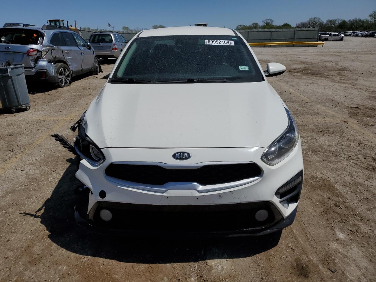 Photo 4 VIN: 3KPF24AD8ME363222 - KIA FORTE 