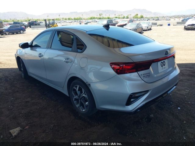 Photo 2 VIN: 3KPF24AD8ME363401 - KIA FORTE 