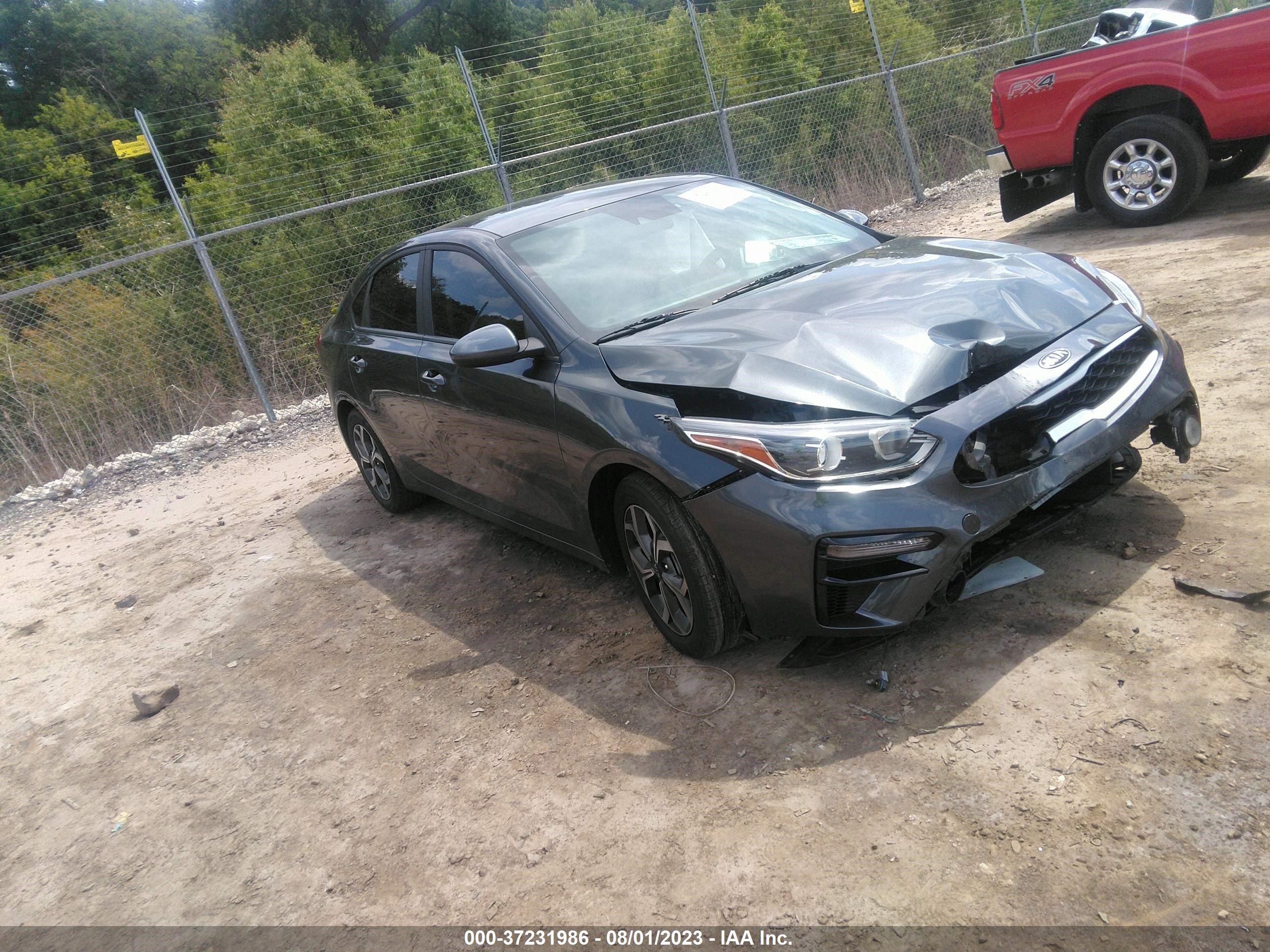 Photo 0 VIN: 3KPF24AD8ME388556 - KIA FORTE 