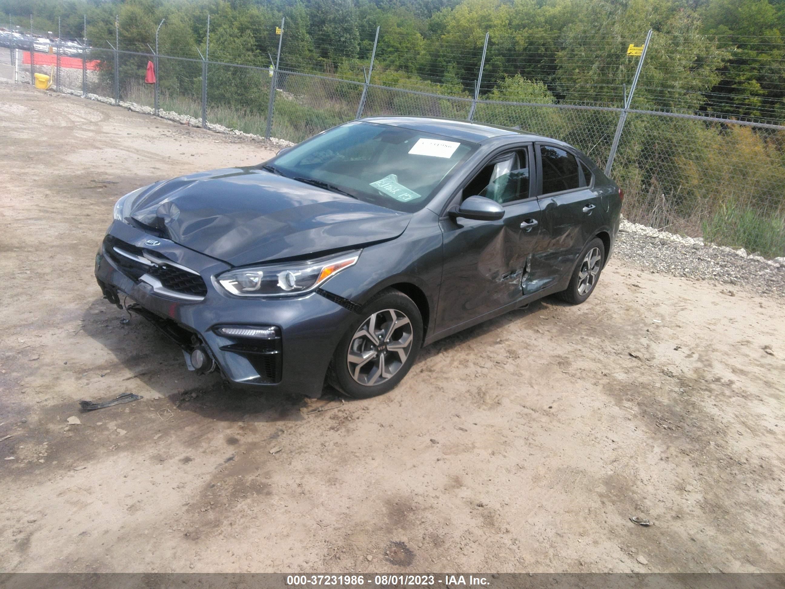 Photo 1 VIN: 3KPF24AD8ME388556 - KIA FORTE 