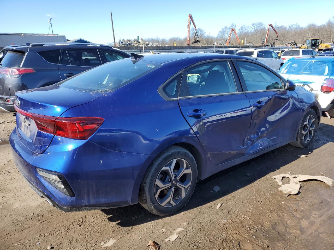 Photo 2 VIN: 3KPF24AD8ME388735 - KIA FORTE 