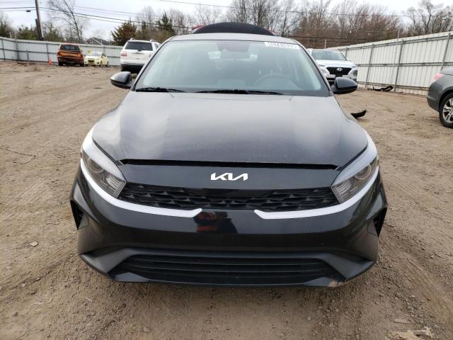 Photo 4 VIN: 3KPF24AD8NE417247 - KIA FORTE FE 