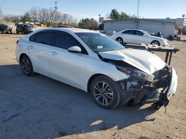 Photo 3 VIN: 3KPF24AD8NE424831 - KIA FORTE 