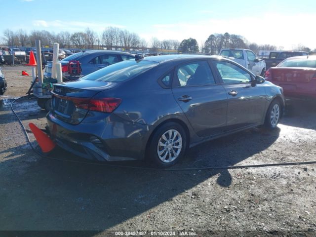 Photo 3 VIN: 3KPF24AD8NE441659 - KIA FORTE 