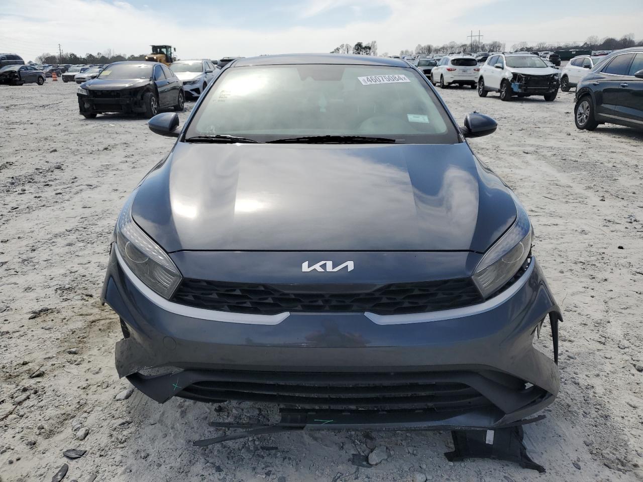 Photo 4 VIN: 3KPF24AD8NE446764 - KIA FORTE 