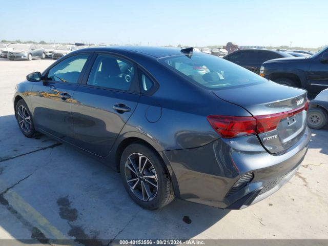 Photo 2 VIN: 3KPF24AD8NE456632 - KIA FORTE 