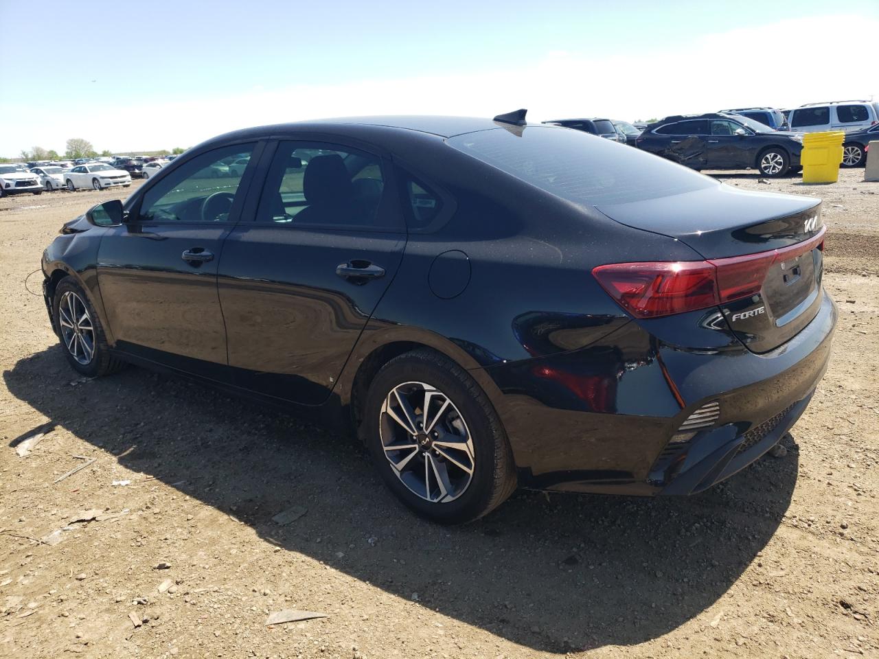 Photo 1 VIN: 3KPF24AD8NE484608 - KIA FORTE 