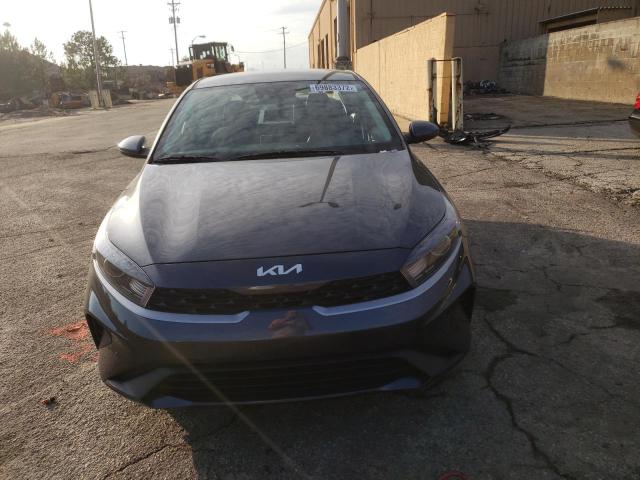 Photo 4 VIN: 3KPF24AD8NE496709 - KIA FORTE FE 