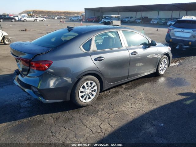 Photo 3 VIN: 3KPF24AD8PE507663 - KIA FORTE 