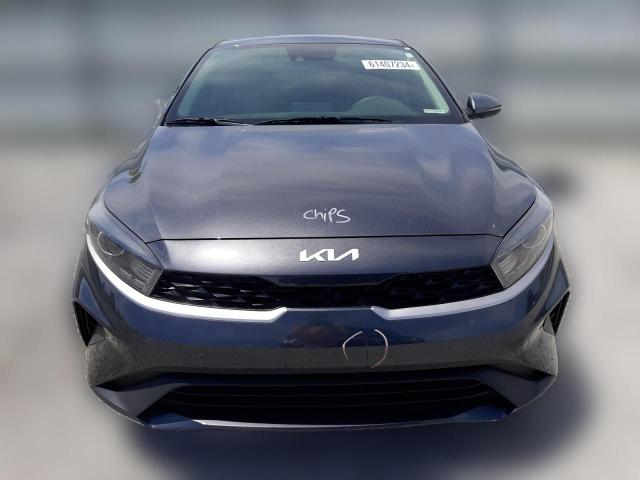 Photo 4 VIN: 3KPF24AD8PE529016 - KIA FORTE 