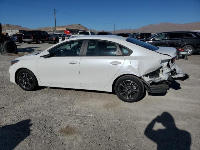 Photo 1 VIN: 3KPF24AD8PE537374 - KIA FORTE LX 