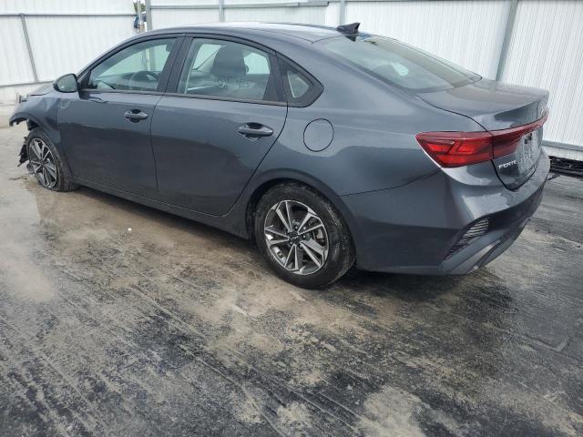 Photo 1 VIN: 3KPF24AD8PE569015 - KIA FORTE LX 