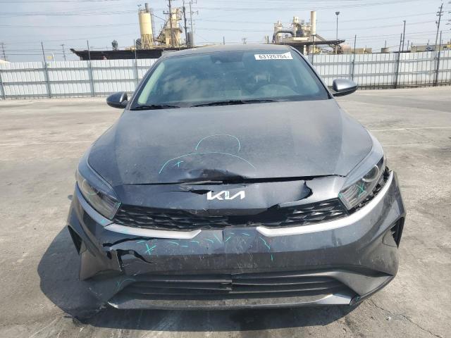 Photo 4 VIN: 3KPF24AD8PE573730 - KIA FORTE LX 