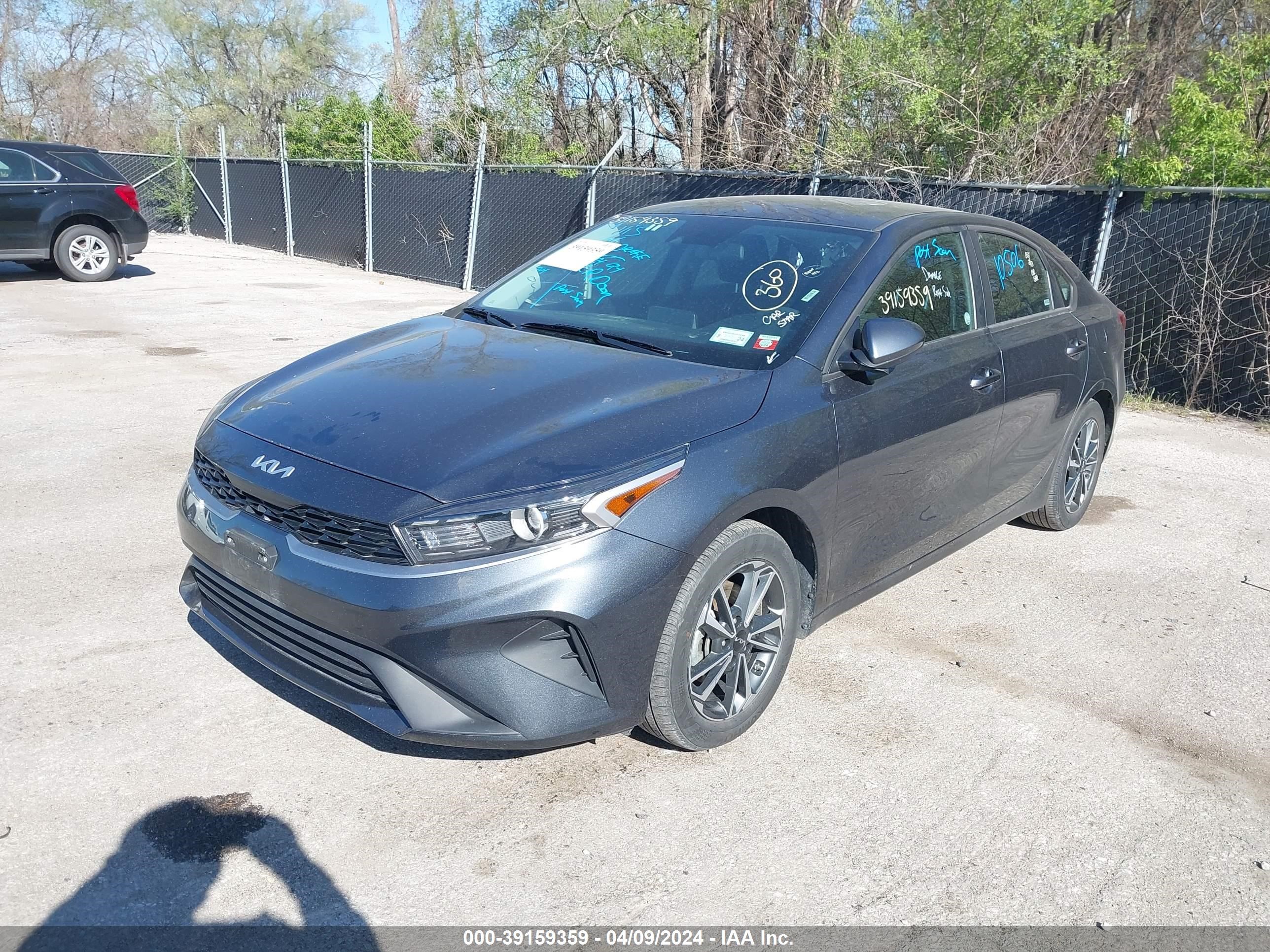 Photo 1 VIN: 3KPF24AD8PE577860 - KIA FORTE 