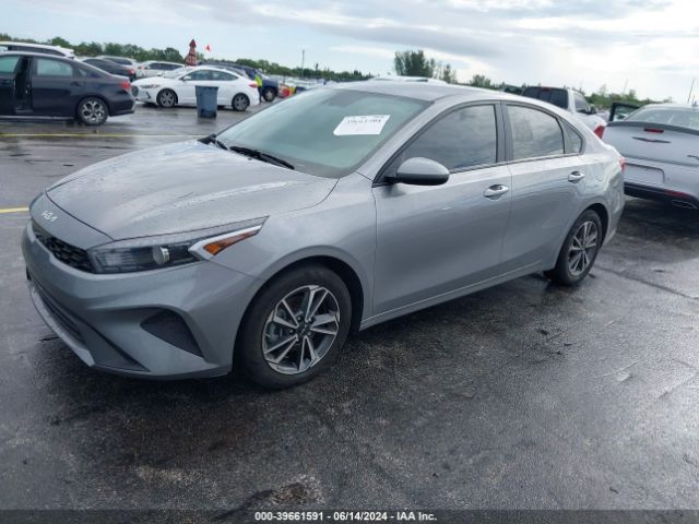 Photo 1 VIN: 3KPF24AD8PE581889 - KIA FORTE 