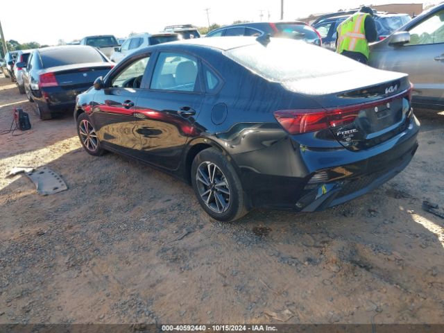 Photo 2 VIN: 3KPF24AD8PE651164 - KIA FORTE 