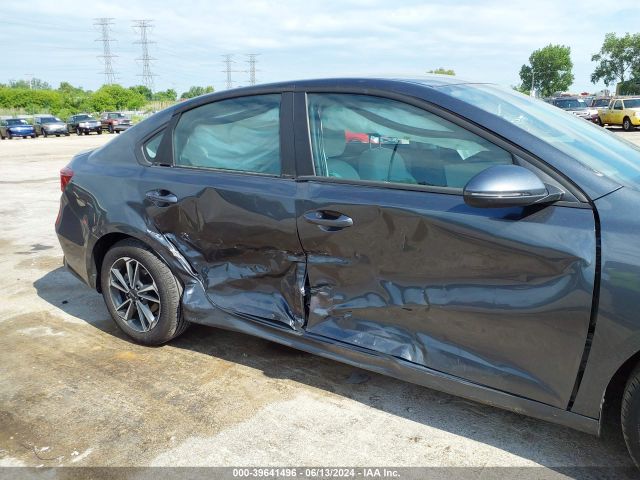 Photo 5 VIN: 3KPF24AD8PE657854 - KIA FORTE 