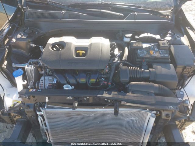 Photo 9 VIN: 3KPF24AD8RE711415 - KIA FORTE 