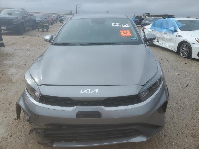 Photo 4 VIN: 3KPF24AD8RE714637 - KIA FORTE LX 