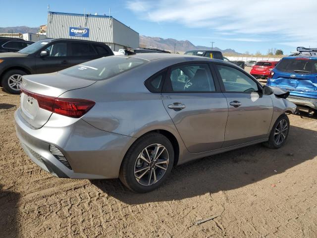 Photo 2 VIN: 3KPF24AD8RE802359 - KIA FORTE LX 