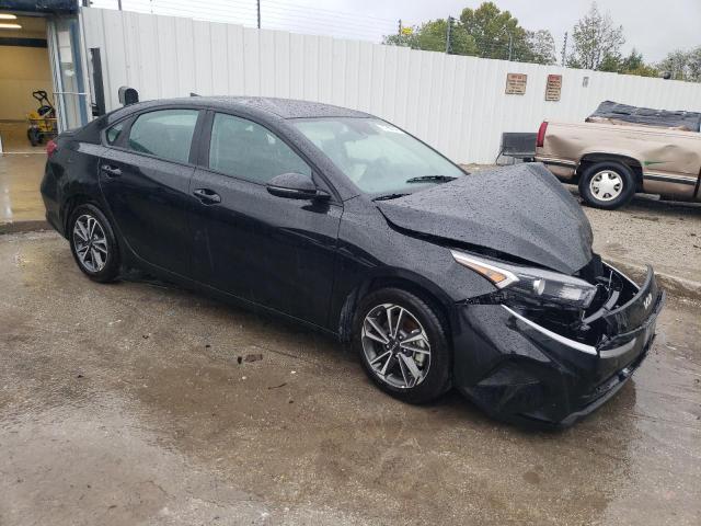 Photo 3 VIN: 3KPF24AD8RE811000 - KIA FORTE LX 