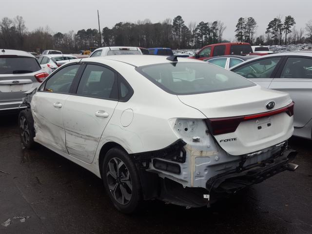 Photo 2 VIN: 3KPF24AD9KE006984 - KIA FORTE FE 