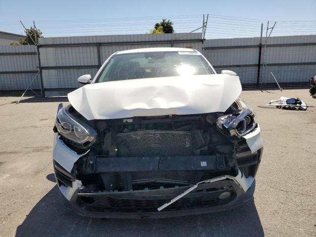 Photo 4 VIN: 3KPF24AD9KE010484 - KIA FORTE FE 