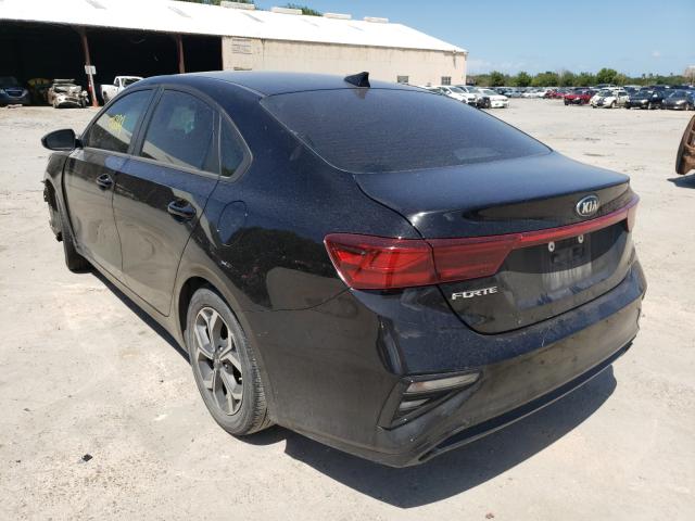 Photo 2 VIN: 3KPF24AD9KE017578 - KIA FORTE FE 