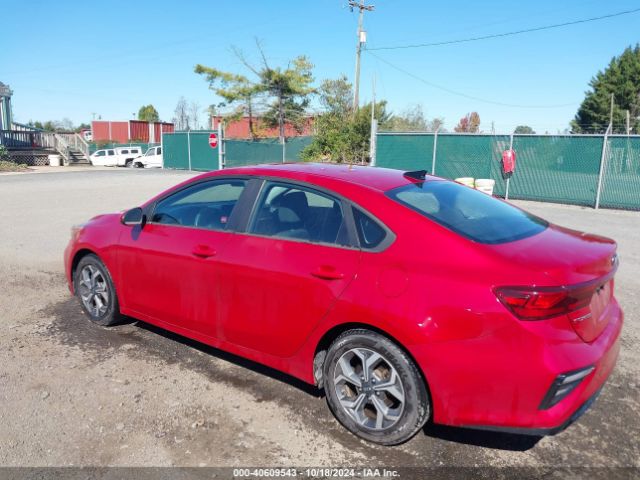 Photo 2 VIN: 3KPF24AD9KE059894 - KIA FORTE 