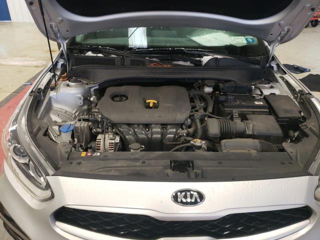 Photo 6 VIN: 3KPF24AD9KE061631 - KIA FORTE FE 