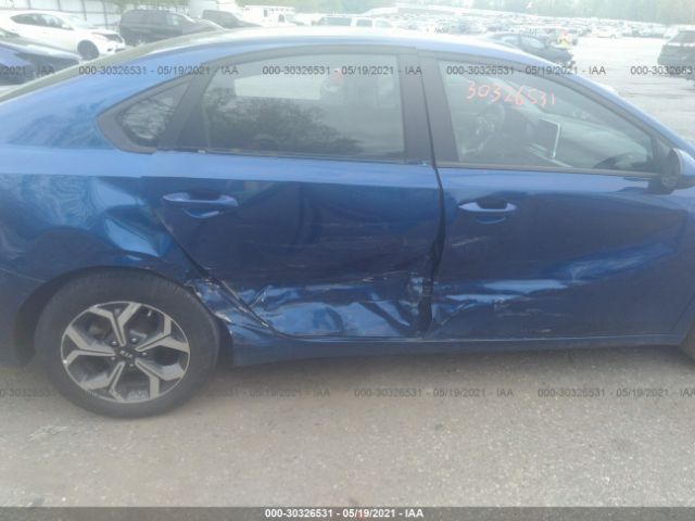 Photo 5 VIN: 3KPF24AD9KE062245 - KIA FORTE 