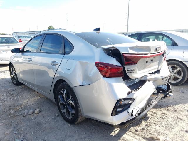 Photo 2 VIN: 3KPF24AD9KE071950 - KIA FORTE FE 