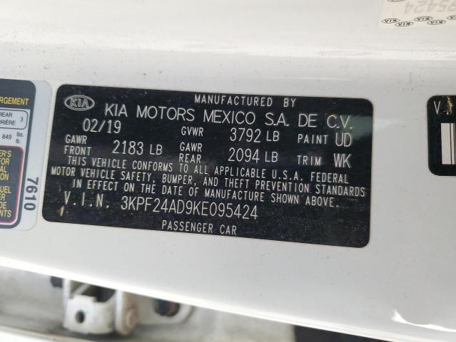 Photo 11 VIN: 3KPF24AD9KE095424 - KIA FORTE FE 