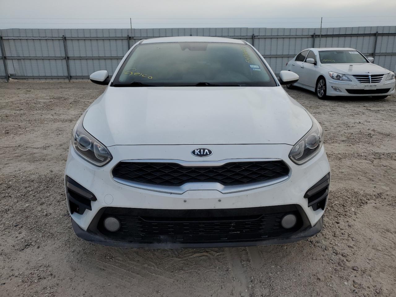 Photo 4 VIN: 3KPF24AD9KE111816 - KIA FORTE 