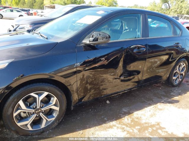 Photo 5 VIN: 3KPF24AD9KE138174 - KIA FORTE 