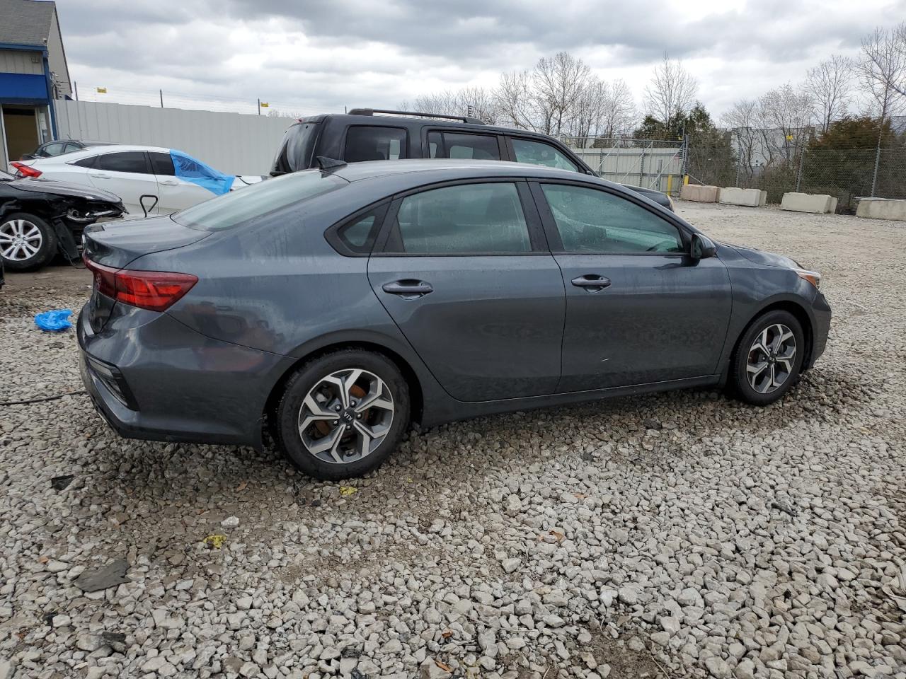 Photo 2 VIN: 3KPF24AD9LE141304 - KIA FORTE 