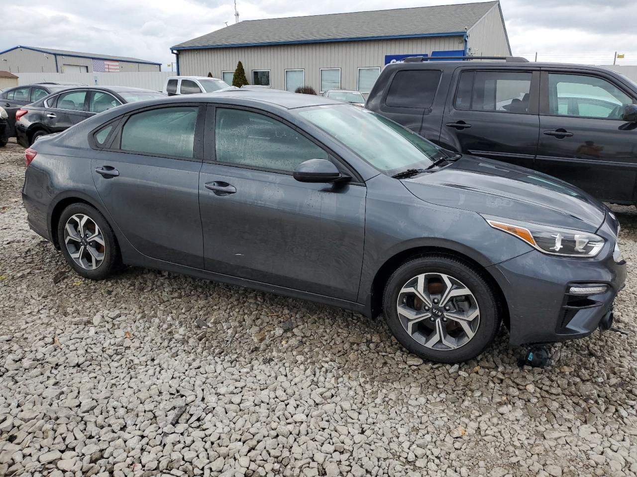 Photo 3 VIN: 3KPF24AD9LE141304 - KIA FORTE 