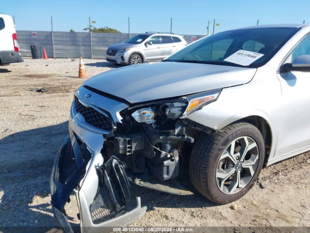 Photo 5 VIN: 3KPF24AD9LE142761 - KIA FORTE 